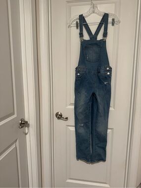 Kids Levi's denim overalls in blue with red logo size 12